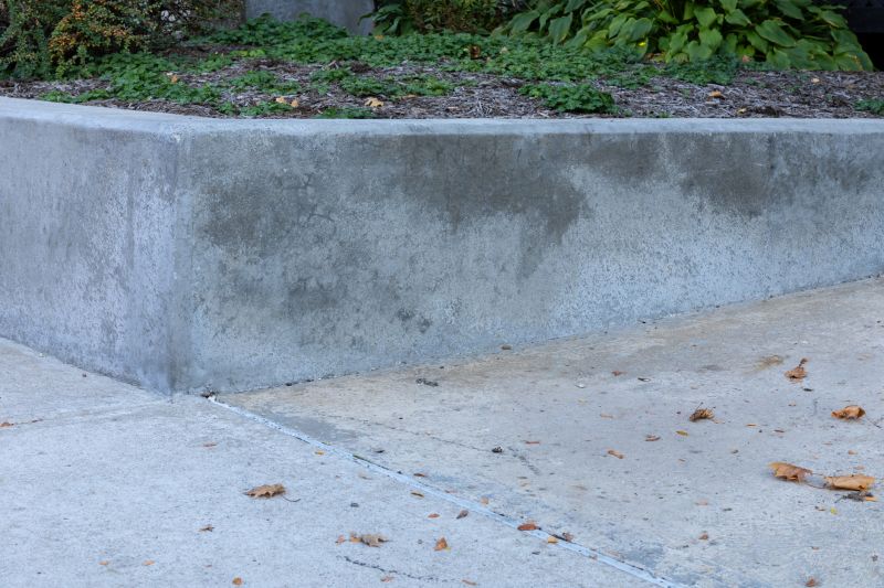 Retaining Wall Installation in Kissimmee, FL